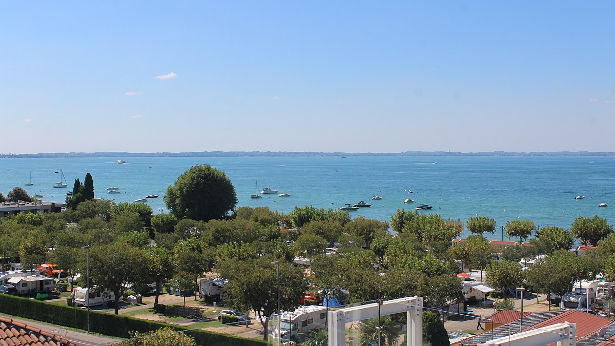 Color Hotel Bardolino Lago di Garda FotoWebcam.eu