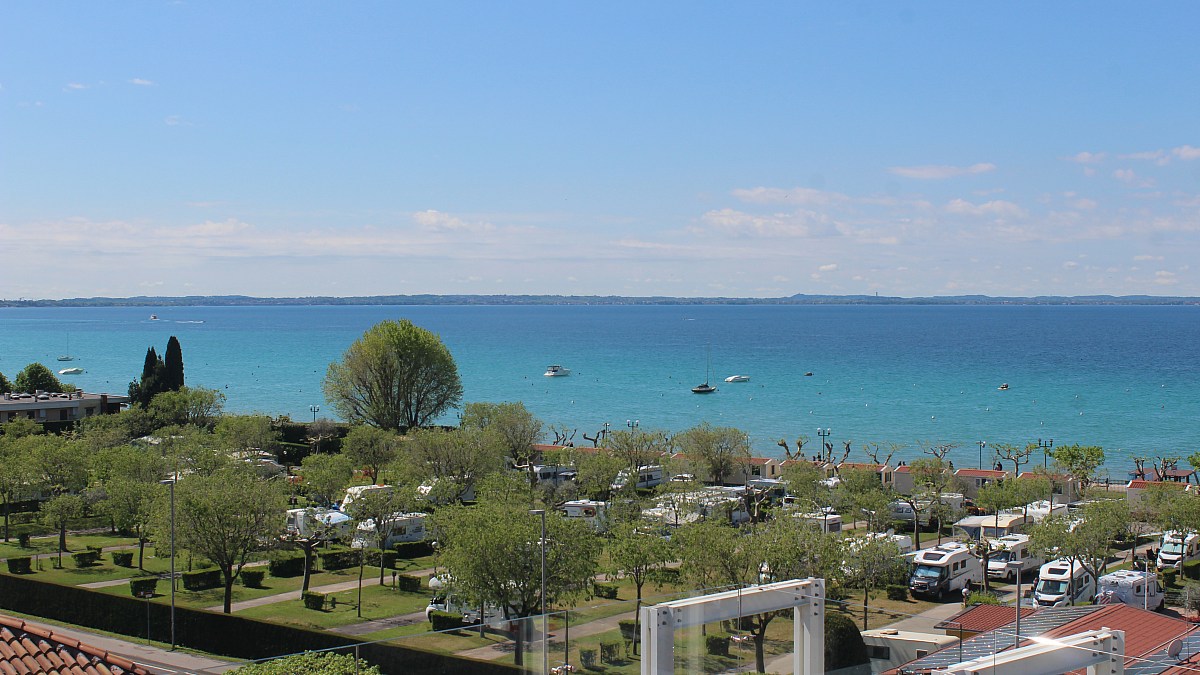 Color Hotel - Bardolino - Lago di Garda - Foto-Webcam.eu