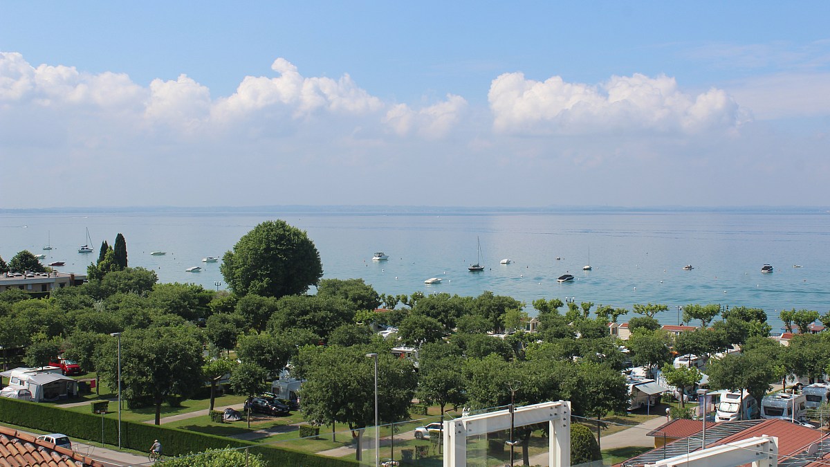 Color Hotel - Bardolino - Lago di Garda - Foto-Webcam.eu