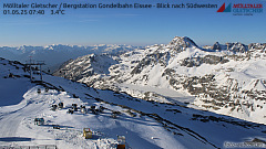 Snowboarder am Rail im Stubai Zoo. • © TVB Stubai, Steffen Vollert