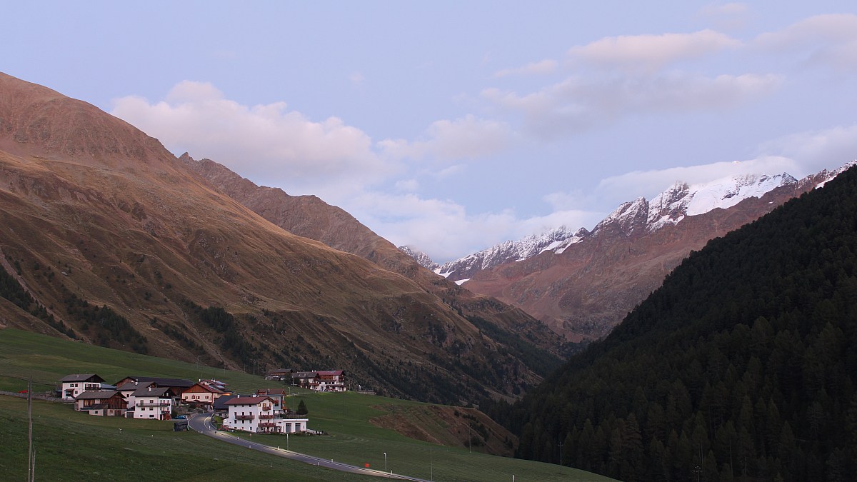 Hotel Langtaufererhof Graun im Vinschgau FotoWebcam.eu