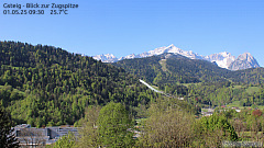 Ausblick auf die Pfarrkirche in St. Johann, gern "Pongauer Dom" genannt.  • © Tourismusverband St. Johann in Salzburg