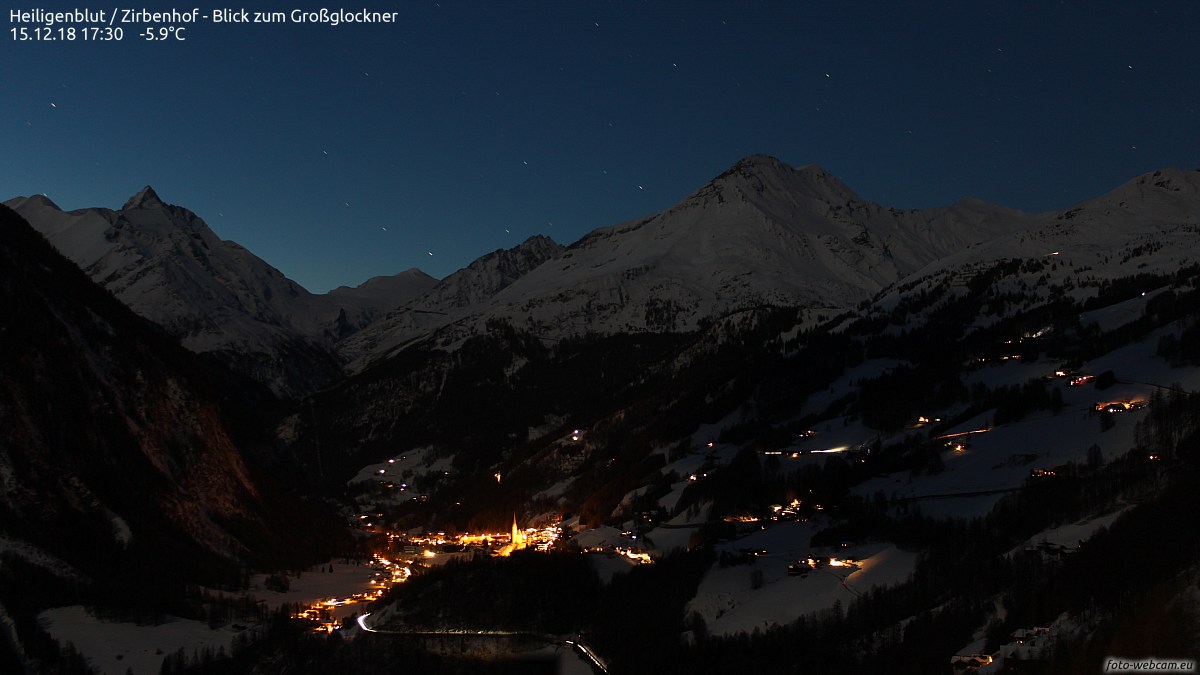https://www.foto-webcam.eu/webcam/heiligenblut/2018/12/15/1730_lm.jpg