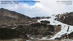 Unterwegs im Snowpark The Spot im Skigebiet Obertauern. • © Tourismusverband Obertauern