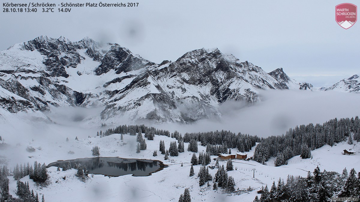 https://www.foto-webcam.eu/webcam/koerbersee/2018/10/28/1340_lm.jpg