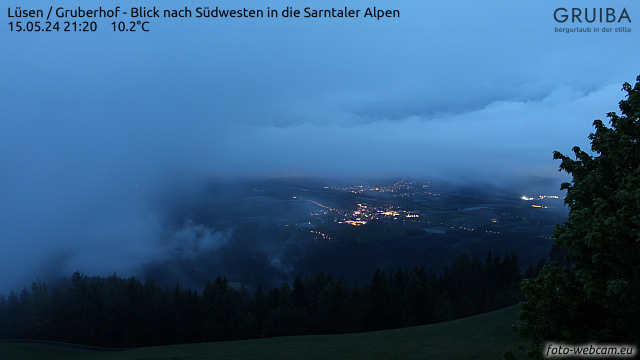 Webcam Lüsen, Gruberhof, Blick in die Sarntaler Alpen