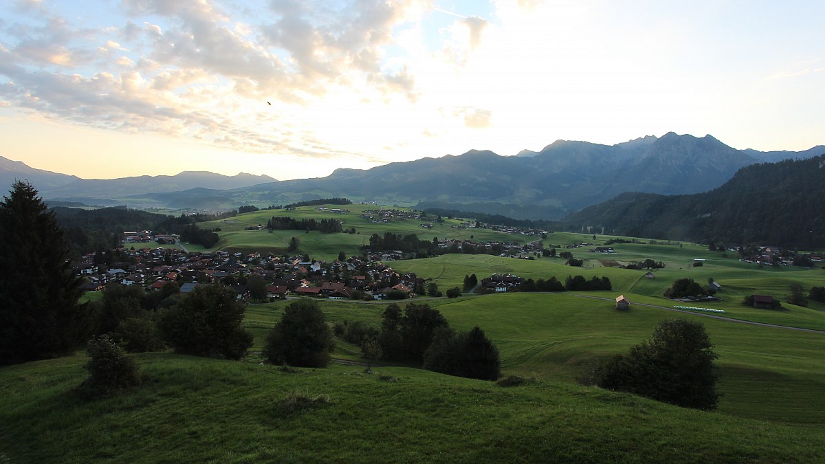 Obermaiselstein / Großer Herrenberg - Blick nach Osten - Foto-Webcam.eu