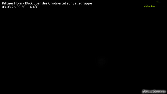 Live view of Val Gardena · Sella — Rittner Horn — over Val Gardena to the Sella