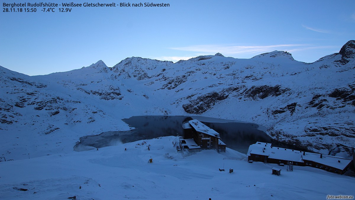 https://www.foto-webcam.eu/webcam/rudolfshuette/2018/11/28/1550_lm.jpg