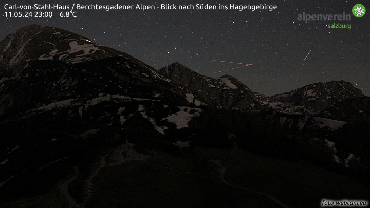 Webcam Carl von Stahl Haus (1.668 m) in den Berchtesgadener Alpen, Blick auf Salzburg