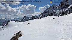 Stylisch und atemberaubende Aussicht: Das Falcon a la carte Bedienrestaurant in der Gaislachkogl Mittelstation. • © Rudi Wyhlidal