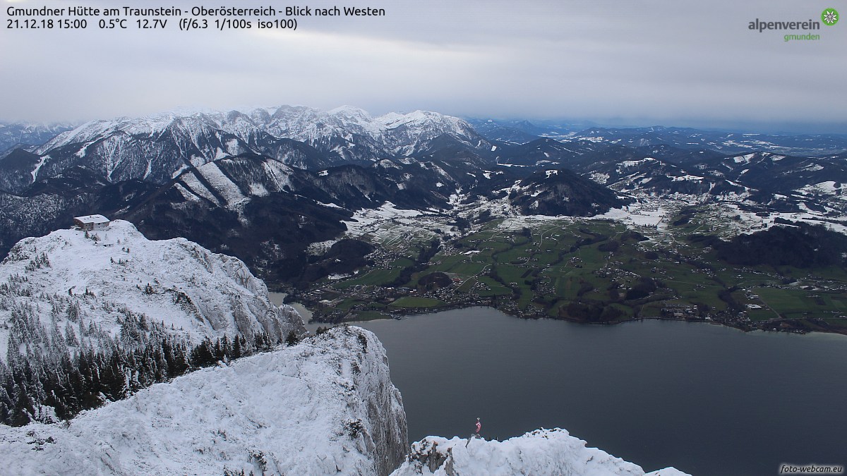 https://www.foto-webcam.eu/webcam/traunstein/2018/12/21/1500_lm.jpg