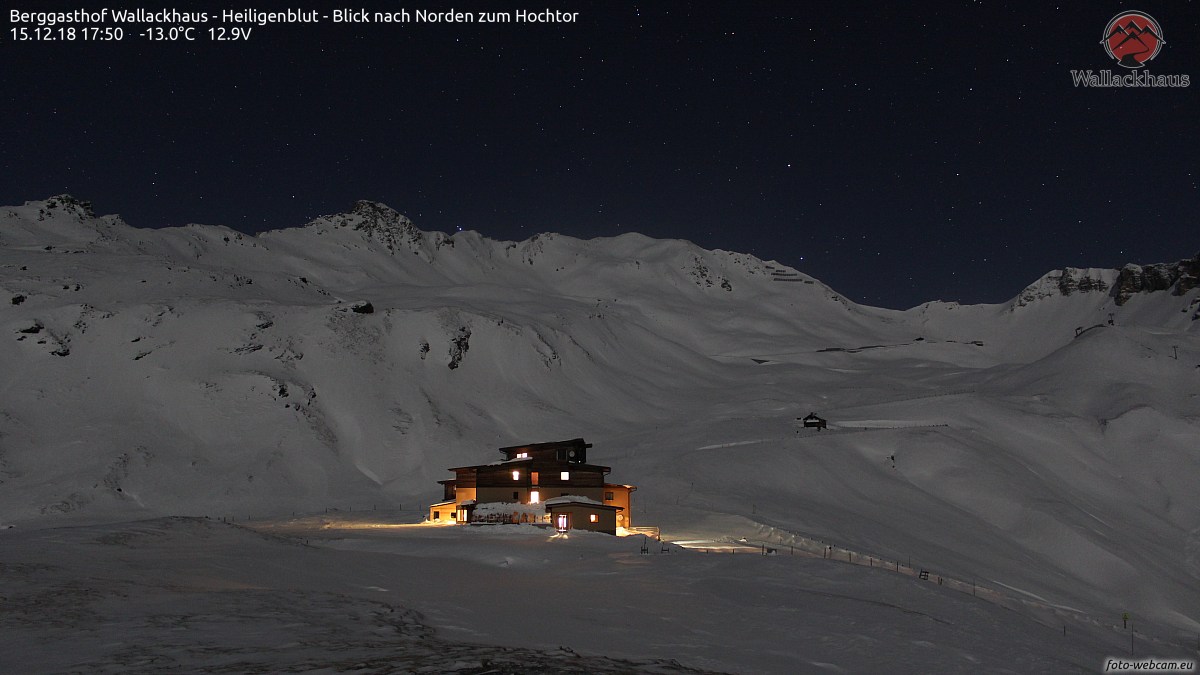 https://www.foto-webcam.eu/webcam/wallackhaus-nord/2018/12/15/1750_lm.jpg